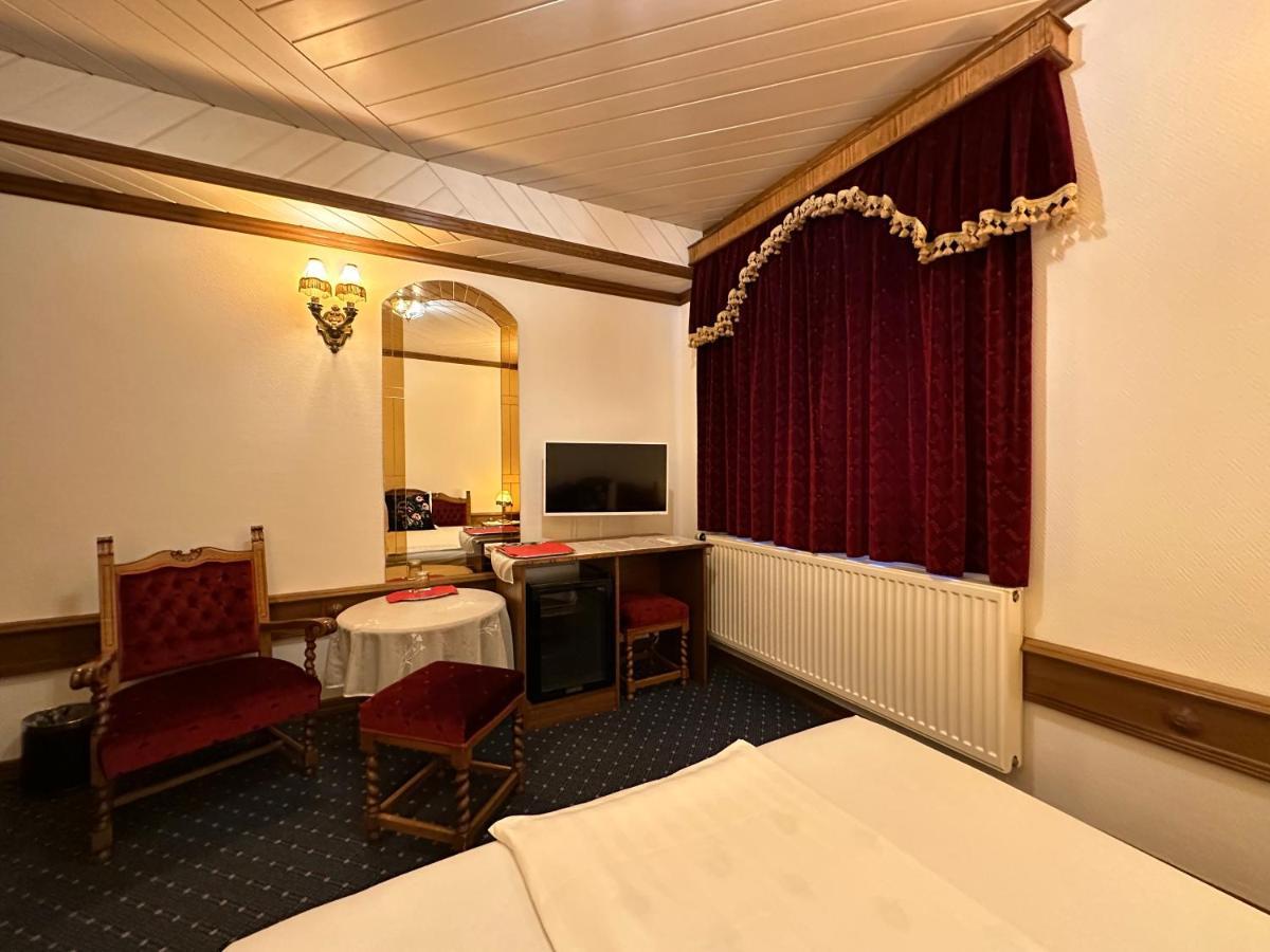 Ello Residence Veszprem Bagian luar foto
